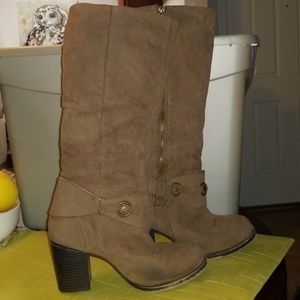 Leila Stone brown boots